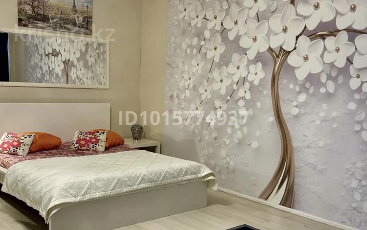 1-комнатная квартира · 49 м² · 4/12 этаж, Циолковского 1/1 за 9 000 ₸ в Астане, р-н Байконур — фото 2