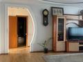 5-бөлмелі пәтер · 100 м² · 8/9 қабат, Бозтаева 40к, бағасы: 33 млн ₸ в Семее