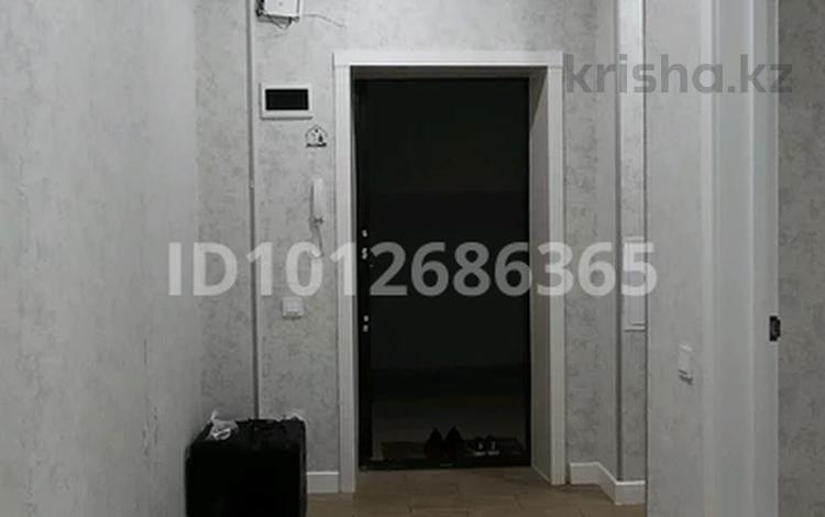 1-комнатная квартира · 48.6 м² · 1/5 этаж, мкр Строитель 1А за 22 млн ₸ в Уральске — фото 34