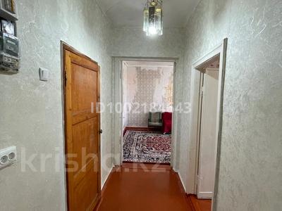 2-комнатная квартира · 46 м² · 2/2 этаж, Абая 13 — Ориентировочно возле 8шк, ЦОН, завод за 100 000 〒 в Балхаше