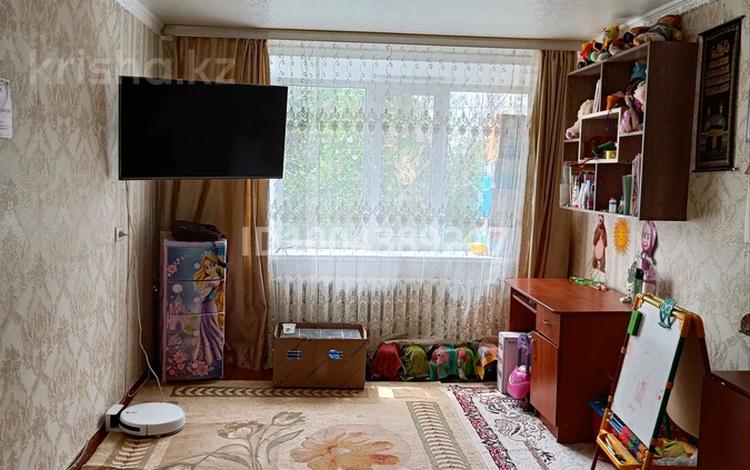 2-бөлмелі пәтер · 47.1 м² · 5/5 қабат, 2 микрорайон 5 — Дом находится в центре города возле катка и школы гимназии., бағасы: 8.5 млн ₸ в Лисаковске — фото 2