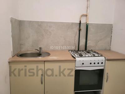 2-комнатная квартира · 47 м² · 3/5 этаж, мкр 5, Есет батыра 71 а — Пед коледжа . дом ветеранов . молодёжка за 130 000 ₸ в Актобе