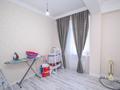 4-бөлмелі пәтер · 95 м² · 1/6 қабат, мкр Аксай-4 16б, бағасы: 60 млн ₸ в Алматы, Ауэзовский р-н — фото 7