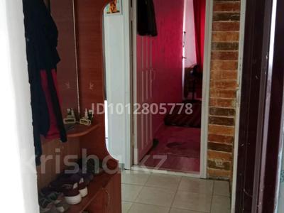 2-комнатная квартира · 36 м² · 5/5 этаж, Иляева 12 — Жанында Грамад Адан мектебі ОҚМПУ университеті Мұқтар Әуезов универ за 14 млн ₸ в Шымкенте, Аль-Фарабийский р-н