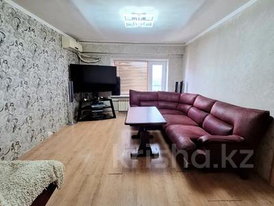 4-бөлмелі пәтер · 76 м² · 11/12 қабат, пр.Абая, бағасы: 21 млн ₸ в Уральске