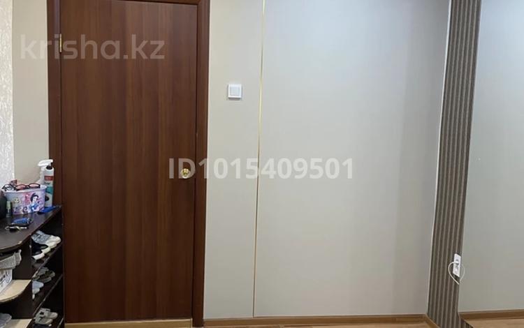 3-бөлмелі пәтер · 73.8 м² · 9/16 қабат, Карменова 11а — геологоразведочный колледж, бағасы: 26.5 млн ₸ в Семее — фото 2