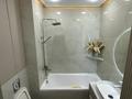 2-бөлмелі пәтер · 81 м² · 2/10 қабат, 19-й мкр 34/2, бағасы: 50 млн ₸ в Актау — фото 15