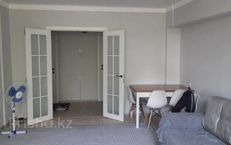 3-комнатная квартира · 85 м² · 3/5 этаж, Аль-Фараби 67 за 500 000 ₸ в Алматы, Бостандыкский р-н — фото 4