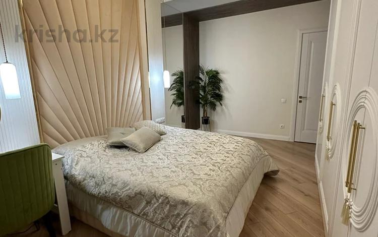 4-комнатная квартира · 140 м² · 8/14 этаж, Керей и Жанибек хандар 42 за 1.1 млн ₸ в Астане, Есильский р-н — фото 2