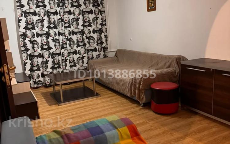 2-комнатная квартира · 45 м² · 2/4 этаж, мкр Коктем-1, Ауэзова 167 — Ауэзова угол Бухар жырау за 330 000 ₸ в Алматы, Бостандыкский р-н — фото 2