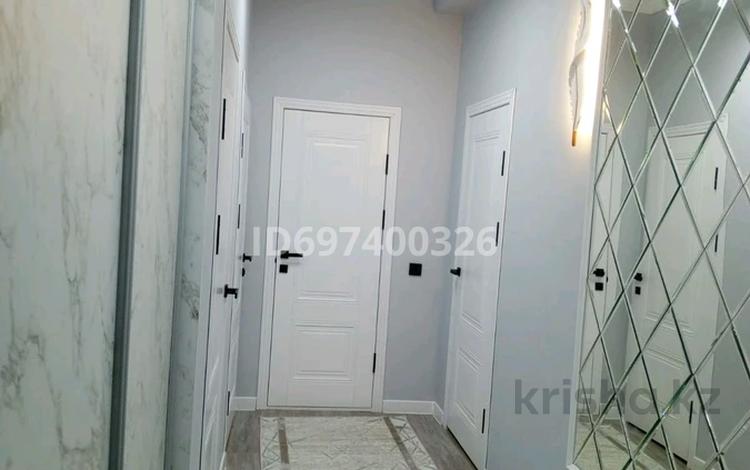 2-бөлмелі пәтер · 60 м² · 3/3 қабат, Батырбекова 20, бағасы: 200 000 ₸ в Туркестане — фото 2