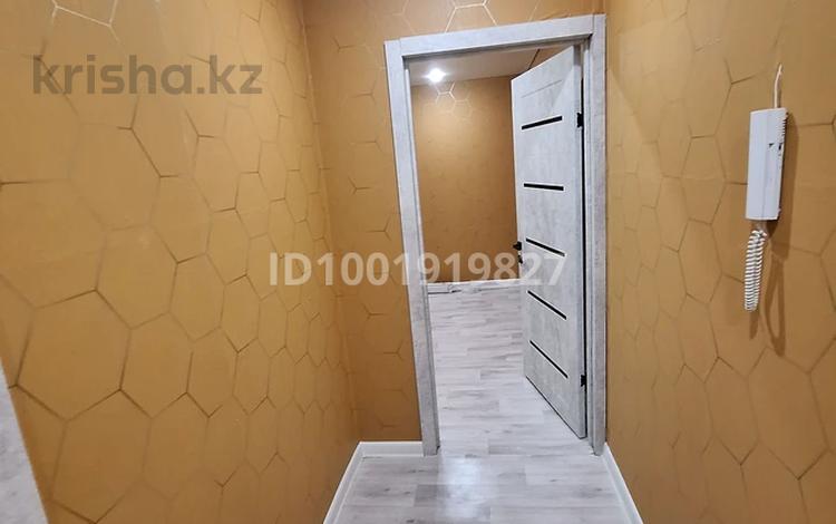 2-комнатная квартира · 48 м² · 1/5 этаж, Абай 39/1 — Металлургов за 8.5 млн ₸ в Темиртау — фото 4