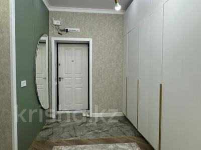 2-бөлмелі пәтер · 85 м² · 1/5 қабат, Алтын орда ш/а., Ораз Татеулы, бағасы: 32.5 млн ₸ в Актобе, мкр. Алтын орда