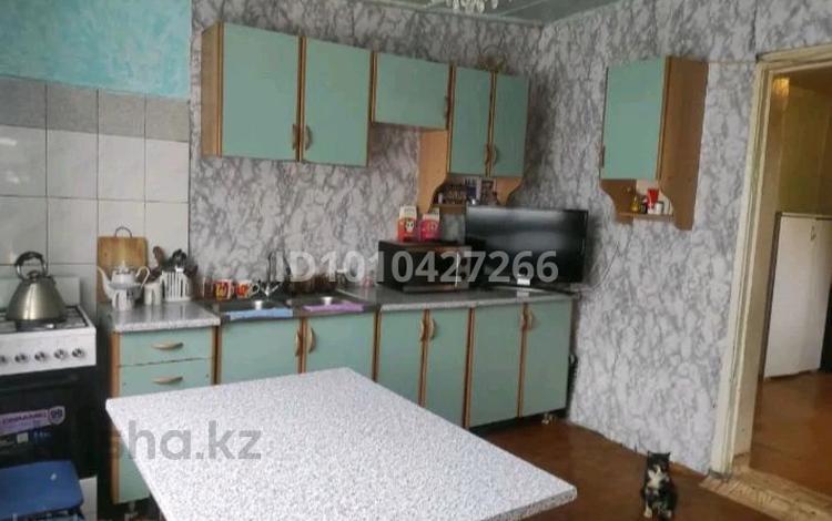 Үйдің бір бөлігі · 2 бөлме · 47 м² · 3.8 сот., Петрова 3 — Ташкентская Петрова по Петрова вниз не доезжая Рыскулова, бағасы: 45 млн ₸ в Алматы, Алатауский р-н — фото 2