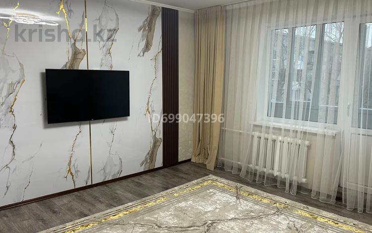 4-комнатная квартира · 77 м² · 4/5 этаж, 15 микрорайон 27Б за 31.5 млн ₸ в Семее — фото 2