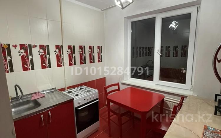 2-бөлмелі пәтер · 45 м² · 4/5 қабат, Самал ш/а. 27 — Сейфулина, диана, кайкармет, бағасы: 100 000 ₸ в Таразе, мкр Самал — фото 2