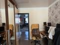2-комнатная квартира · 47 м² · 1/5 этаж, Майкудук, 13й микрорайон за 10 млн ₸ в Караганде, Алихана Бокейханова р-н — фото 6