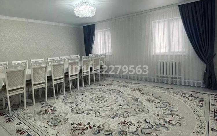 Жеке үй · 3 бөлме · 130 м² · 8 жүзд., Есенбай Азбергенов, бағасы: 27 млн ₸ в Атырау — фото 2