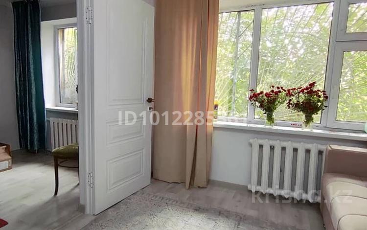 2-бөлмелі пәтер · 45 м² · 1/4 қабат, Панфилова 27, бағасы: 10 000 ₸ в Кентау — фото 2