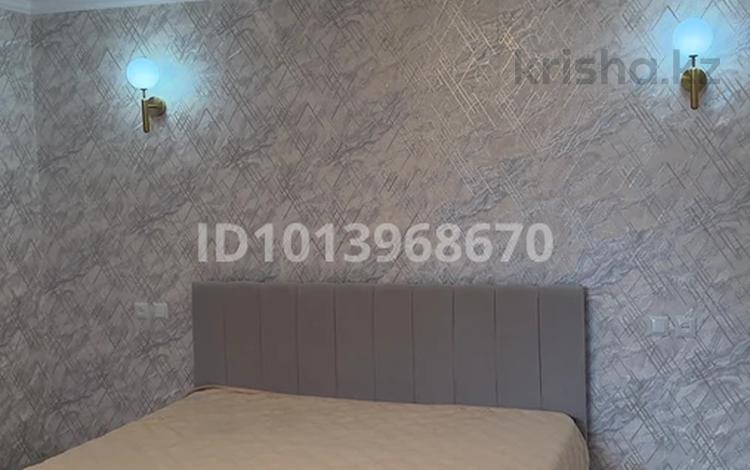 Дом · 2 комнаты · 80 м², Казыбек Нұржанов за 13 000 ₸ в Балхаше — фото 2
