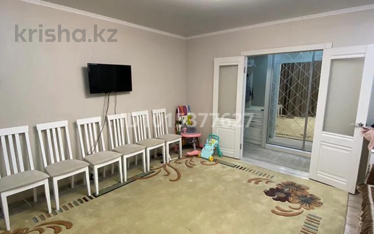 4-комнатная квартира · 80 м² · 4/9 этаж, Дулата Бабатайулы 37 за 45 млн ₸ в Семее — фото 2