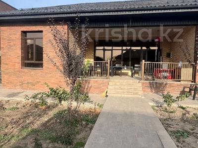 Отдельный дом · 3 комнаты · 150 м² · 6.5 сот., Рыскулова улица 151 а за 51 млн 〒 в Туздыбастау (Калинино)
