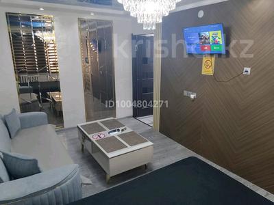 1-комнатная квартира · 33 м² · 3/5 этаж, Чайковский — Муратбаева Вип,Люкс за 12 000 〒 в 