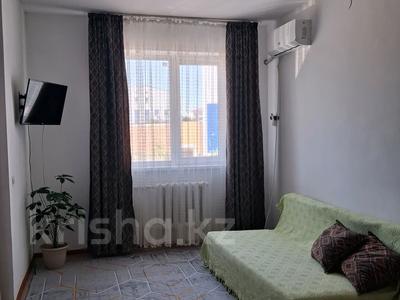 2-бөлмелі пәтер · 60 м² · 1/5 қабат, Мкр. Привокзальный 3а 14 блок В, бағасы: 11 000 ₸ в Атырау, мкр Привокзальный-3А