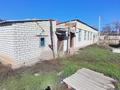 Отдельный дом · 1 комната · 49.9 м² · 10 сот., Кайрата Жумагалиева 60 за 65 млн ₸ в Уральске — фото 2