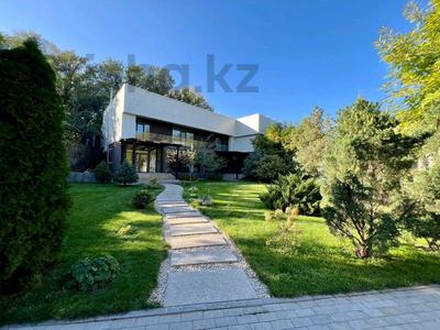 Отдельный дом · 10 комнат · 922 м² · 18 сот., Средняя 4 за 790 млн 〒 в Алматы