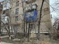 2-комнатная квартира · 45 м² · 1/5 этаж, Баймуханова 41 за 12 млн 〒 в Атырау, мкр Привокзальный-1 — фото 2