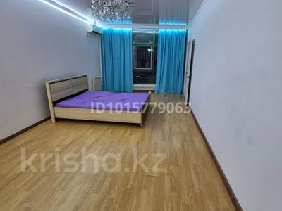 2-комнатная квартира · 70 м² · 9/25 этаж, мкр 11 112г — 11 микрорайон за 260 000 ₸ в Актобе