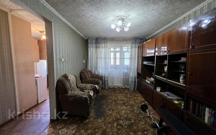 3-бөлмелі пәтер · 57.9 м² · 2/5 қабат, Пер. 410-й Квартал 4, бағасы: 17.9 млн ₸ в Семее, Красный Кордон — фото 2