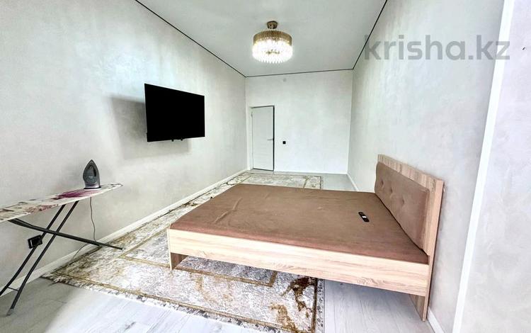 2-бөлмелі пәтер · 75 м² · 7/20 қабат, Гагарина 310, бағасы: 69 млн ₸ в Алматы, Бостандыкский р-н — фото 2