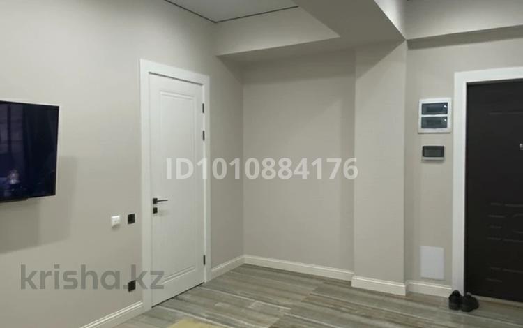 2-бөлмелі пәтер · 58.5 м² · 3/10 қабат, Шарипова 28/1, бағасы: ~ 32.7 млн ₸ в Атырау, мкр Жилгородок — фото 2