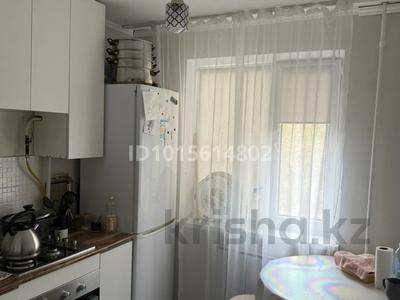 2-бөлмелі пәтер · 48 м² · 3/5 қабат, 2 ш/а. 273/1 — Бр жубановых, бағасы: 19 млн ₸ в Актобе, мкр 8