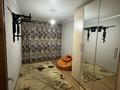 3-бөлмелі пәтер · 70 м² · 5/5 қабат, Ескалиева 146 — Остановка Саяхат, двор находится рядом с тд «Водолей», бағасы: 250 000 ₸ в Уральске — фото 3