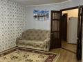 3-бөлмелі пәтер · 70 м² · 5/5 қабат, Ескалиева 146 — Остановка Саяхат, двор находится рядом с тд «Водолей», бағасы: 250 000 ₸ в Уральске — фото 4