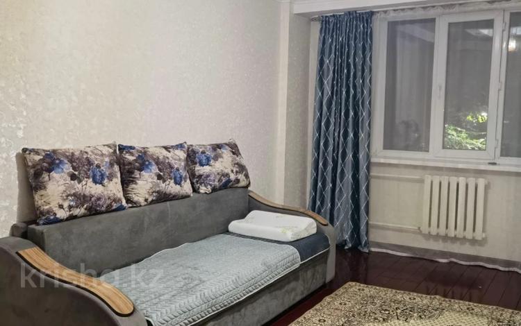 2-комнатная квартира, 58 м², 3/9 этаж, мкр Аксай-3Б за 35 млн 〒 в Алматы, Ауэзовский р-н — фото 11