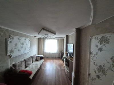 3-комнатная квартира · 63.8 м² · 1/5 этаж, Юность 75 за 18.5 млн 〒 в Семее