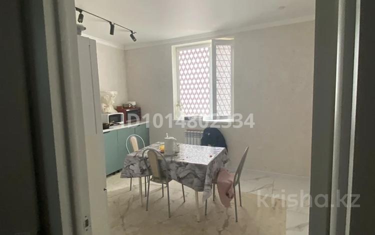 2-комнатная квартира · 66 м² · 5/5 этаж, 29а мкр 101 за 130 000 ₸ в Актау — фото 2
