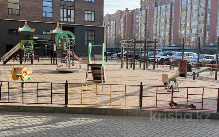 3-бөлмелі пәтер · 130 м² · 10/10 қабат, Санкибай батыра 40в, бағасы: 39 млн ₸ в Актобе — фото 3