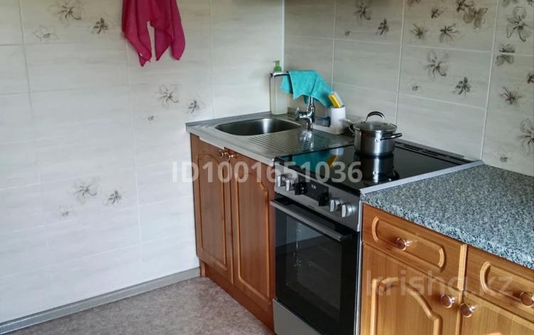 1-комнатная квартира · 41 м² · 3/5 этаж, мкр Юго-Восток, мкр Юго-Восток, мкр Гульдер 1 21 за 15.5 млн 〒 в Караганде, Казыбек би р-н — фото 2