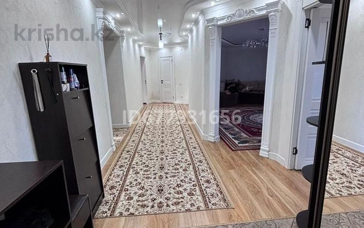 4-комнатная квартира · 132 м² · 5/6 этаж, Новый город, Бокенбай батыра 129 д за 38 млн ₸ в Актобе — фото 16