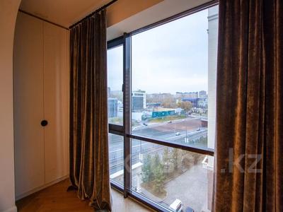 5-комнатная квартира · 190 м² · 6/12 этаж, Аль-Фараби 1а за 240 млн ₸ в Алматы, Медеуский р-н