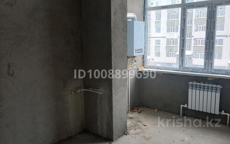 1-бөлмелі пәтер · 39 м² · 2/5 қабат, мкр. Алтын орда, Микрорайон Батыс-2 49Л, бағасы: 13.5 млн ₸ в Актобе — фото 2