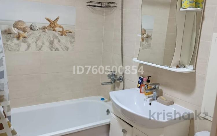 2-комнатная квартира · 43 м² · 2/4 этаж, Старый город, Айтеке би 9 — Напротив ресторана "Алтын орда" за 13 млн ₸ в Актобе — фото 3