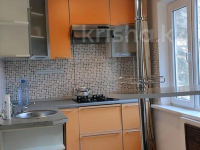 3-бөлмелі пәтер · 60 м² · 3/5 қабат, Алмагүл ш/а., Си синхая 6 — Жарокова, бағасы: 270 000 ₸ в Алматы, Бостандыкский р-н