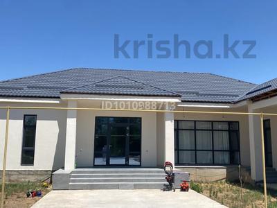 Отдельный дом · 5 комнат · 215 м² · 10 сот., Майлықожа 115 за 60 млн 〒 в Туркестане