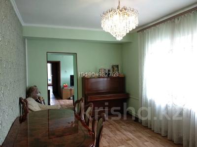 4-бөлмелі пәтер · 90 м² · 4/5 қабат, мкр Жулдыз-1 — Напротив школы, бағасы: 46 млн ₸ в Алматы, Турксибский р-н